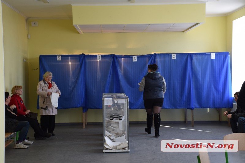 В Минске украинцы проголосовали за Зеленского, Порошенко и Бойко