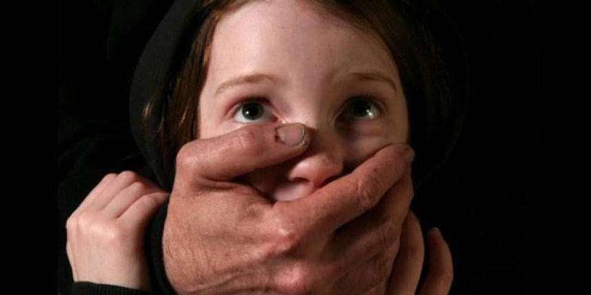 В Кривом Роге рецидивист-педофил напал на 8-летнюю девочку
