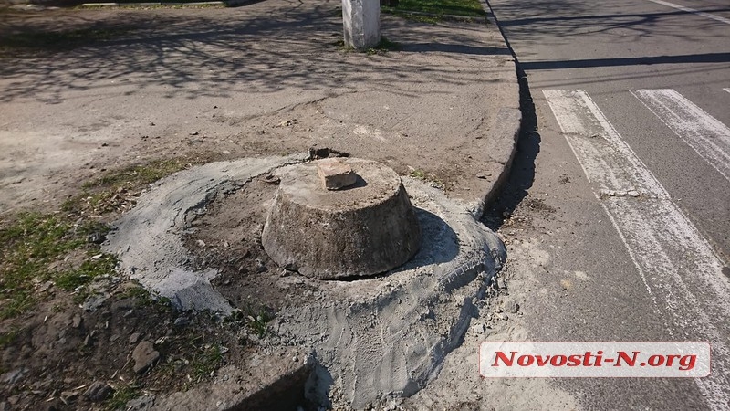 «Приколы нашего городка»: в центре Николаева коммунальщики сотворили новый арт-объект
