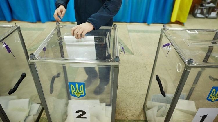 Итоги второго тура выборов: как голосовали украинцы за границей