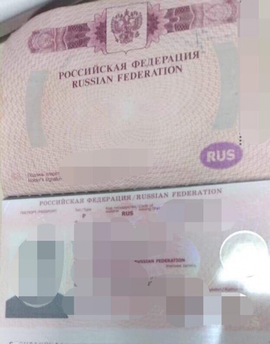 Россиянин, которого не впустили в Украину, устроил дебош в аэропорту. ВИДЕО
