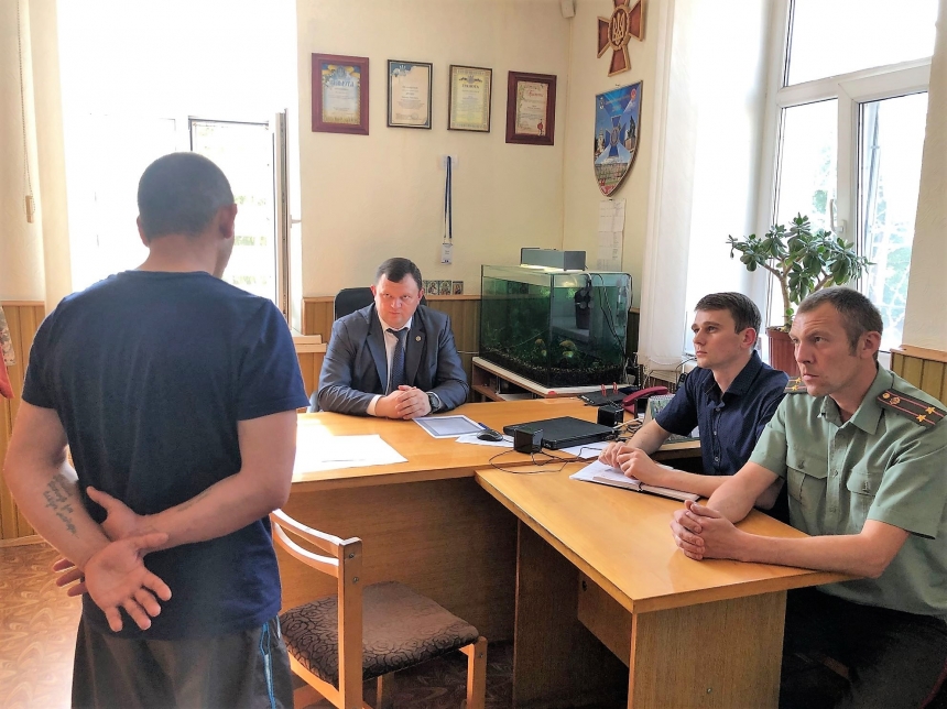 Прокурор Николаевской области в СИЗО выслушал жалобы арестантов