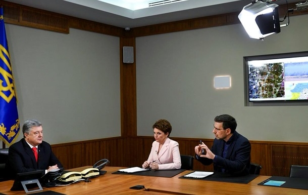 У Порошенко заявили, что технику для СНБО арендовал экс-президент за свои деньги