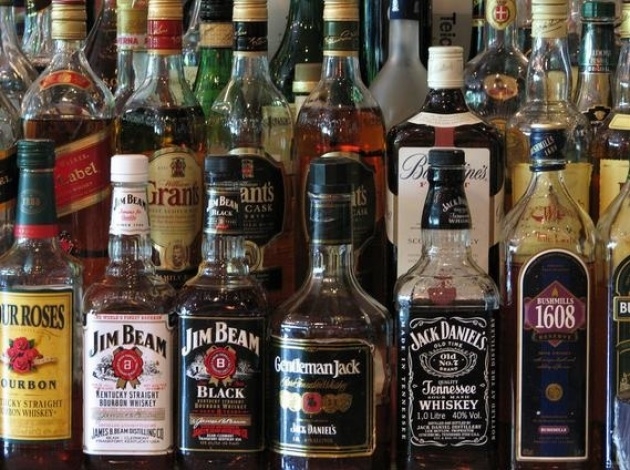 В Украине спиртное пьют чаще, чем молоко - Супрун