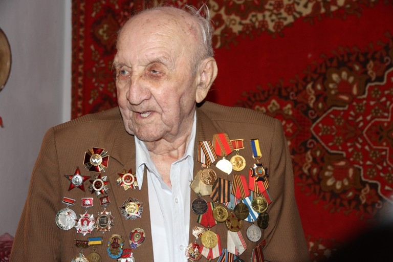В Николаеве умер 100-летний ветеран — освободитель города