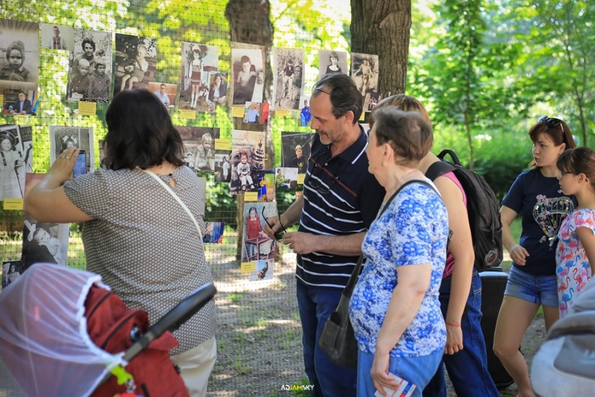 Известные николаевцы «впали в детство». ФОТО