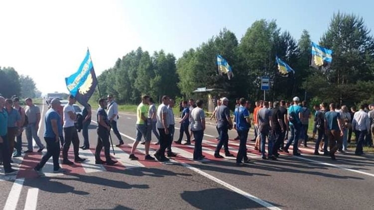 Львовские шахтеры грозятся атаковать дом Гройсмана