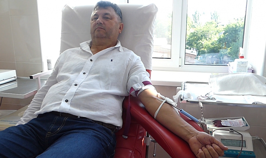 Начальник УОЗ Николаевской ОГА Павел Георгиев проверил подготовку станции переливания крови ко дню донора. ВИДЕО