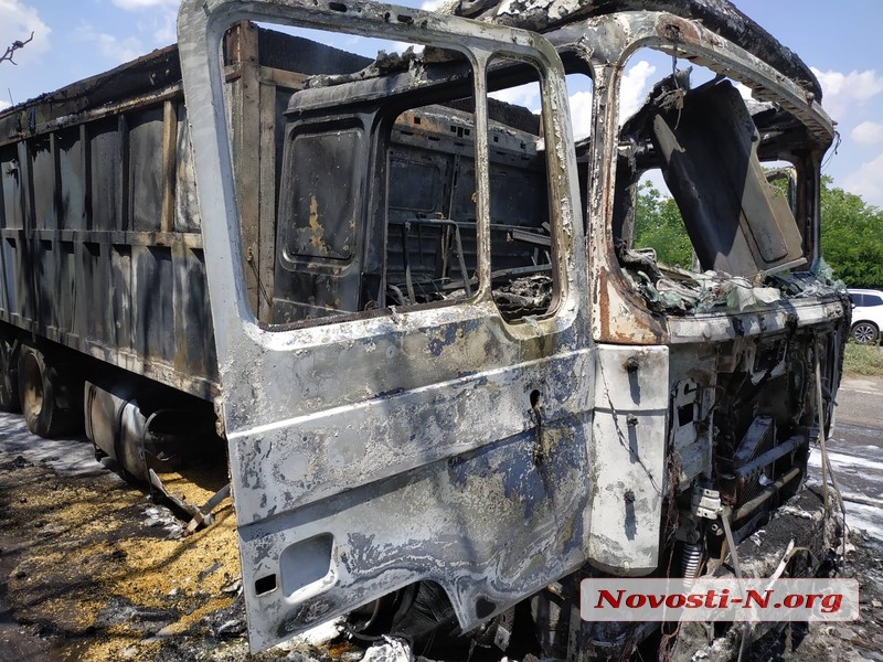 ÐÐ° ÑÑÐ°ÑÑÐµ Ð¿Ð¾Ð´ ÐÐ¸ÐºÐ¾Ð»Ð°ÐµÐ²Ð¾Ð¼ ÑÐ³Ð¾ÑÐµÐ» Ð·ÐµÑÐ½Ð¾Ð²Ð¾Ð·