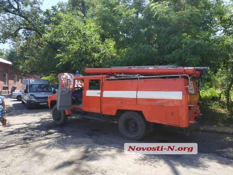Волна «минирований» в Николаеве: под удар попали Николаевская ОГА, Варваровский мост и ЧСЗ