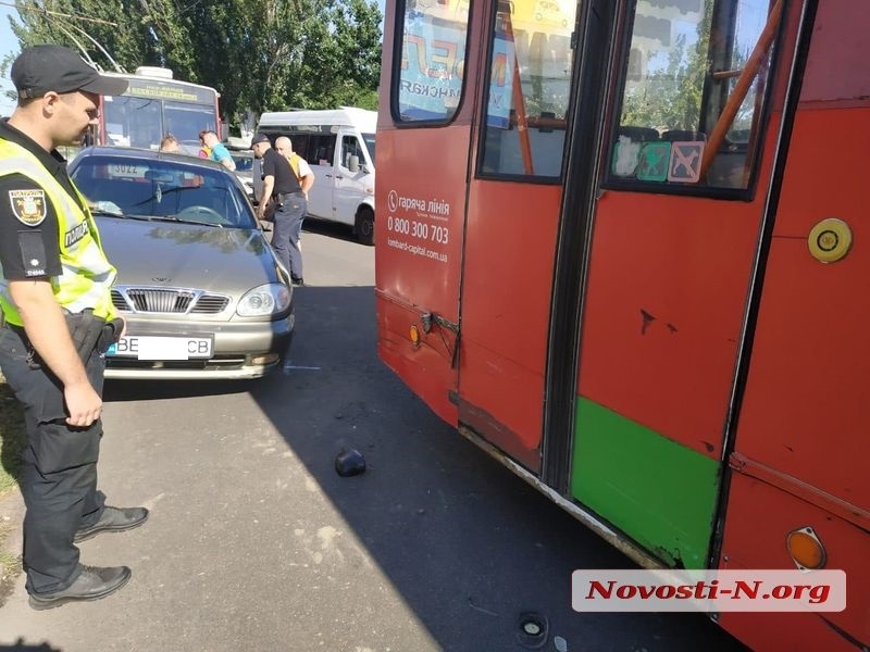 Ð ÑÐµÐ½ÑÑÐµ ÐÐ¸ÐºÐ¾Ð»Ð°ÐµÐ²Ð° ÑÑÐ¾Ð»ÐºÐ½ÑÐ»Ð¸ÑÑ ÑÑÐ¾Ð»Ð»ÐµÐ¹Ð±ÑÑ Ð¸ Â«ÐÐµÑÂ» â Ð½Ð° Ð¿ÑÐ¾ÑÐ¿ÐµÐºÑÐµ Ð¿ÑÐ¾Ð±ÐºÐ°