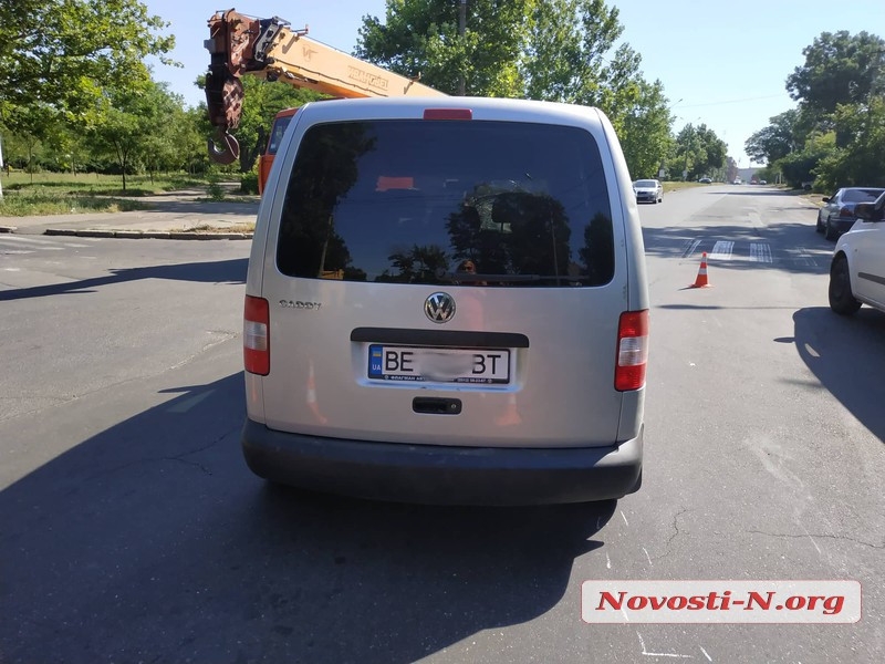 Ð ÑÐµÐ½ÑÑÐµ ÐÐ¸ÐºÐ¾Ð»Ð°ÐµÐ²Ð° Â«Ð¤Ð¾Ð»ÑÐºÑÐ²Ð°Ð³ÐµÐ½Â» ÑÐ±Ð¸Ð» Ð±Ð°Ð±ÑÑÐºÑ Ð½Ð° Ð¿ÐµÑÐµÑÐ¾Ð´Ð½Ð¾Ð¼ Ð¿ÐµÑÐµÑÐ¾Ð´Ðµ