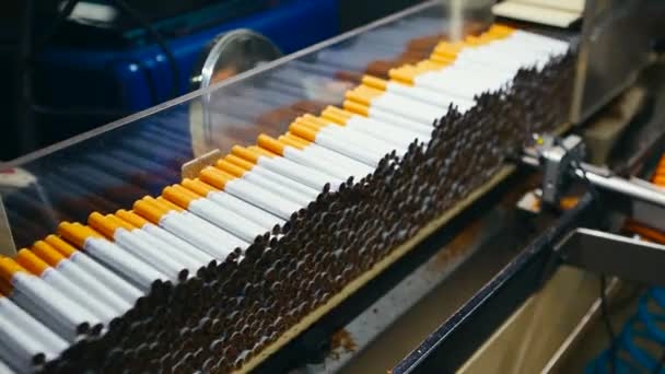 Цена за пачку сигарет может вырасти до 100 гривен к 2025