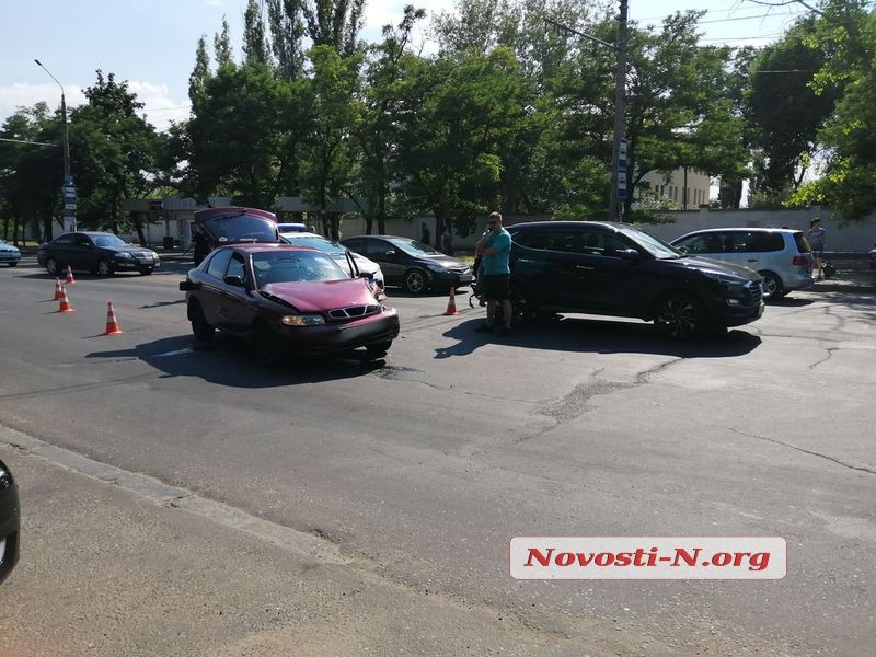 Ð ÐÐ¸ÐºÐ¾Ð»Ð°ÐµÐ²Ðµ ÑÑÐ¾Ð»ÐºÐ½ÑÐ»Ð¸ÑÑ Â«Ð¥ÑÐ½Ð´Ð°Ð¹Â» Ð¸ Â«ÐÐ°Ð½Ð¾ÑÂ» â Ð¾Ð´Ð¸Ð½ Ð¿Ð¾ÑÑÑÐ°Ð´Ð°Ð²ÑÐ¸Ð¹ Ð¸ Ð¾Ð³ÑÐ¾Ð¼Ð½Ð°Ñ Ð¿ÑÐ¾Ð±ÐºÐ°