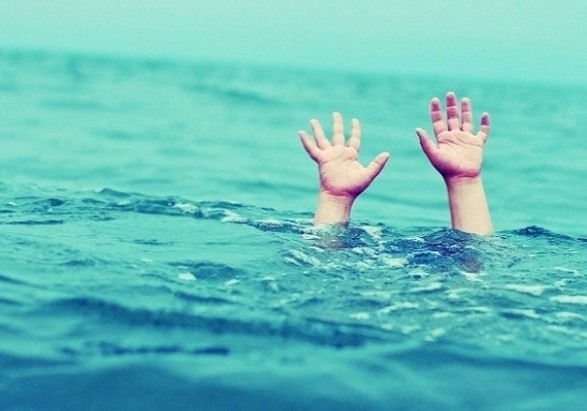 Отец и малолетний сын утонули в озере в Ровненской области
