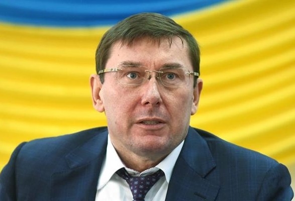 На следующий день после выборов Луценко и его спикер ушли в отпуск