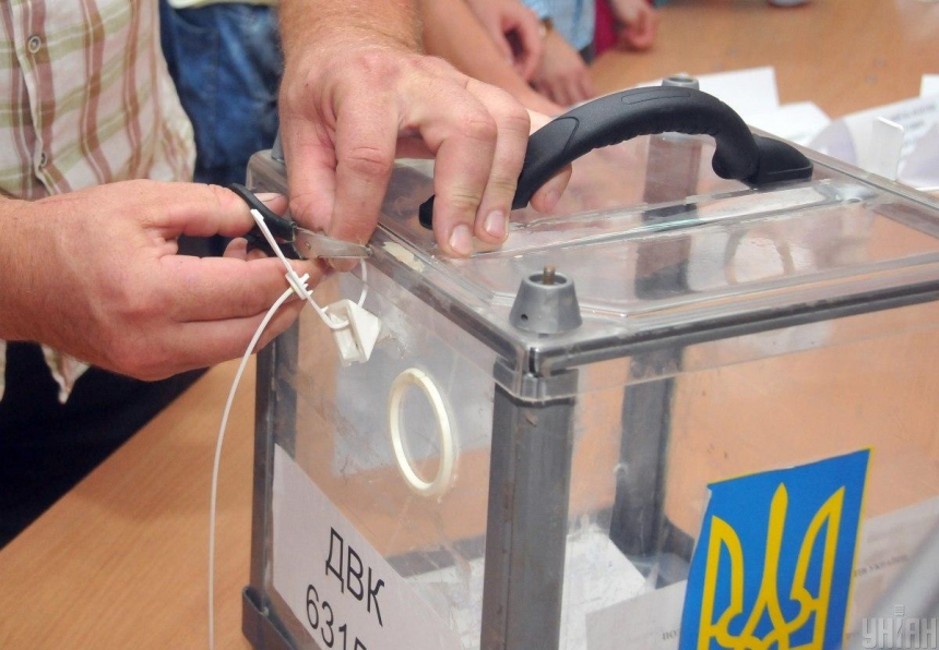 В «Слуге народа» назвали округа, где будут требовать пересчета голосов на выборах в Раду