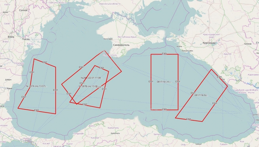 Россия под видом учений перекрыла четверть Черного моря