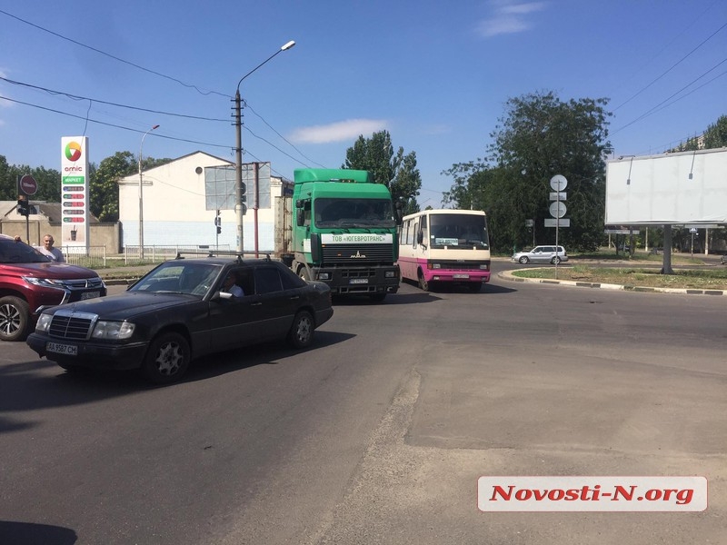 Ð ÑÐµÐ½ÑÑÐµ ÐÐ¸ÐºÐ¾Ð»Ð°ÐµÐ²Ð° ÑÑÐ¾Ð»ÐºÐ½ÑÐ»Ð¸ÑÑ Mitsubishi Ð¸ Ð¢oyota