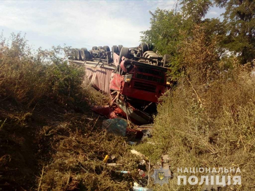 ÐÐ° ÑÑÐ°ÑÑÐµ Ð-11 Ð² ÐÐ¸ÐºÐ¾Ð»Ð°ÐµÐ²ÑÐºÐ¾Ð¹ Ð¾Ð±Ð»Ð°ÑÑÐ¸ Ð³ÑÑÐ·Ð¾Ð²Ð¸Ðº ÑÐ»ÐµÑÐµÐ» Ð² ÐºÑÐ²ÐµÑ â Ð¿Ð¾Ð³Ð¸Ð± Ð²Ð¾Ð´Ð¸ÑÐµÐ»Ñ