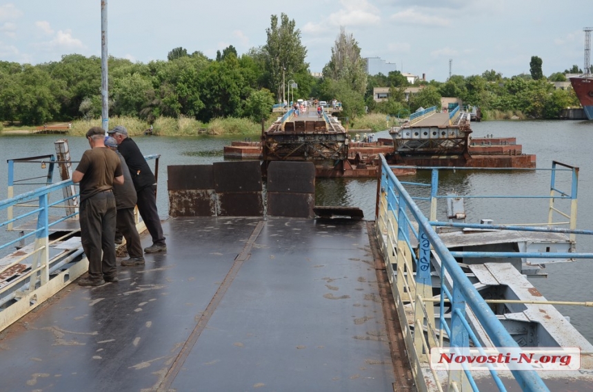 Ð ÐÐ¸ÐºÐ¾Ð»Ð°ÐµÐ²Ðµ ÑÐ°Ð·Ð²ÐµÐ»Ð¸ Ð¼Ð¾ÑÑÑ â Ð´ÐµÑÐ°Ð½ÑÐ½ÑÐ¹ ÐºÐ¾ÑÐ°Ð±Ð»Ñ Ð·Ð°ÑÐµÐ» Ð½Ð° ÑÐµÐ¼Ð¾Ð½Ñ