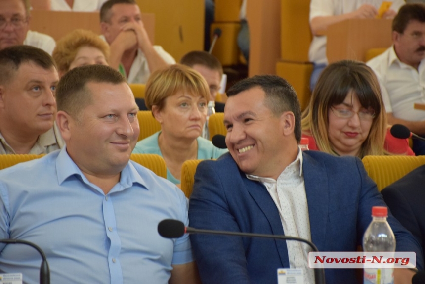 Как депутаты облсовета снова не смогли снять с должности Москаленко. ФОТОРЕПОРТАЖ