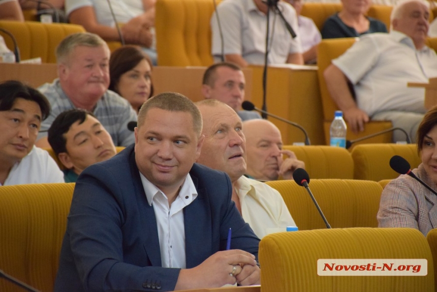 Как депутаты облсовета снова не смогли снять с должности Москаленко. ФОТОРЕПОРТАЖ