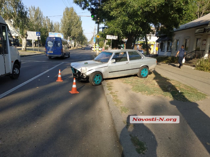 Ð ÑÐµÐ½ÑÑÐµ ÐÐ¸ÐºÐ¾Ð»Ð°ÐµÐ²Ð° Â«ÐÐÐÂ» Ð¿ÐµÑÐµÐ²ÐµÑÐ½ÑÐ» Â«ÐÐµÑÑÐµÐ´ÐµÑÂ»: Ð¿Ð¾ÑÑÑÐ°Ð´Ð°Ð»Ð¸ Ð´Ð²Ð° ÑÐµÐ»Ð¾Ð²ÐµÐºÐ°