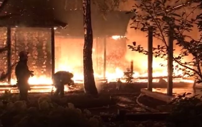 Дом Гонтаревой под Киевом подожгли со всех сторон, но обошлось без жертв - ГСЧС