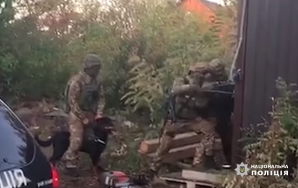 Полиция показала видео расстрела грузинского вора в законе под Киевом. ВИДЕО