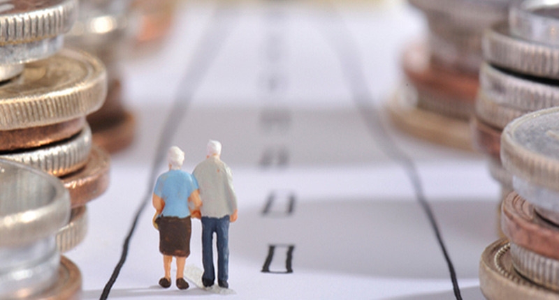 Суд в Украине отменил требование к минимальному возрасту для пенсии за выслугу лет