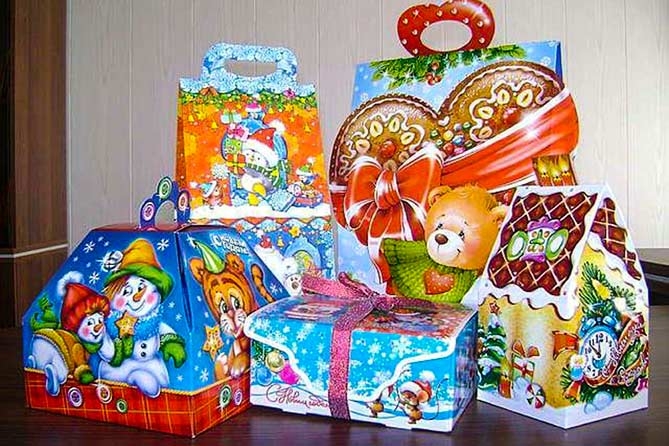 В Николаеве объявили тендер на закупку новогодних подарков