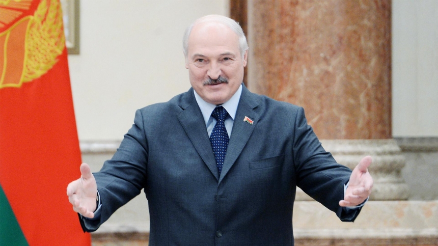 Лукашенко рассказал, какого роста должна быть нормальная женщина