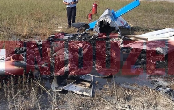 На Кипре упал тренировочный самолет - двое погибших