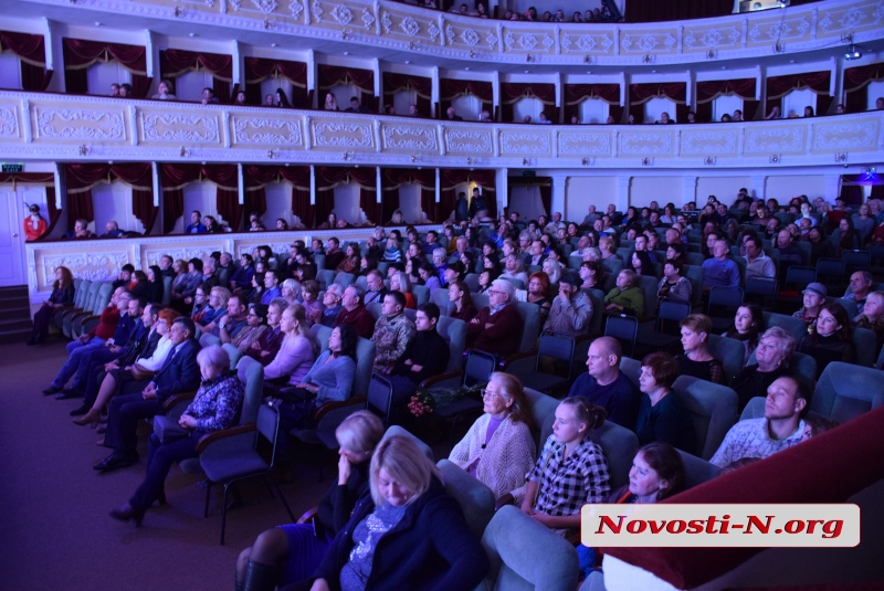 Night Performance: в Николаеве состоялось шоу «Ночь в театре»