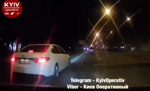 «Да ты знаешь кто у меня в машине?»: николаевец после нарушения ПДД угрожал водителю