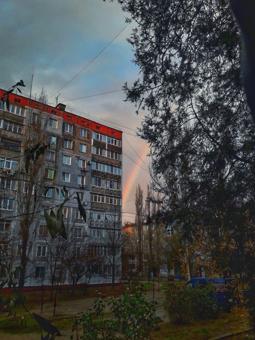 Николаевцы массово делятся фотографиями радуги над городом в соцсетях