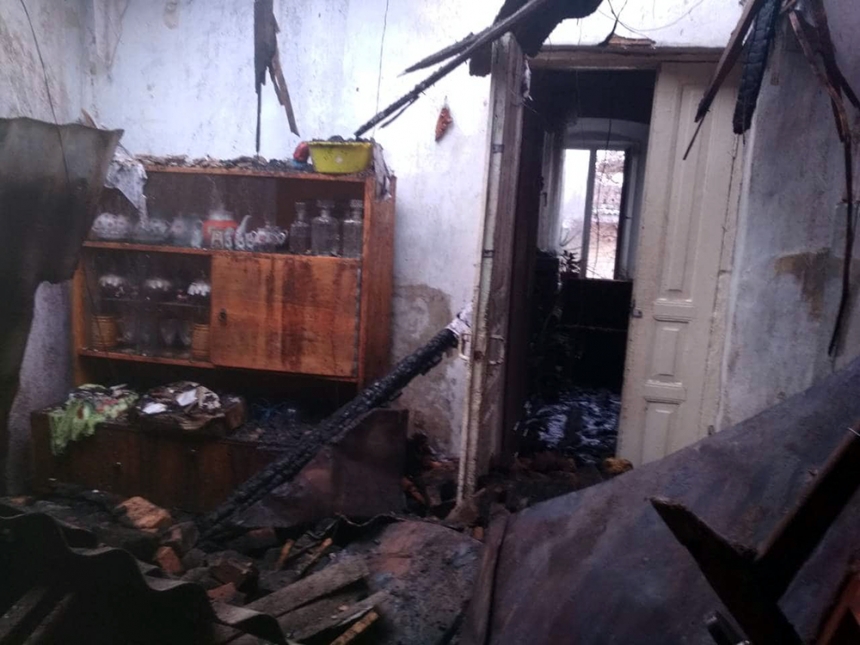 На Николаевщине горел четырехквартирный жилой дом