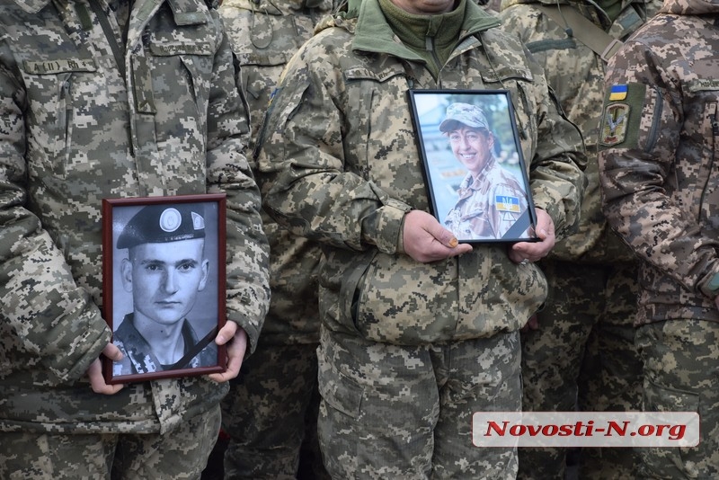 В Николаеве прибывших с Донбасса военнослужащих встречали без представителей власти. ФОТО, ВИДЕО