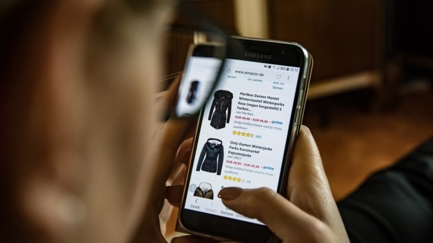 Украинцы уходят в онлайн: что покупают в интернете и почему растут цены