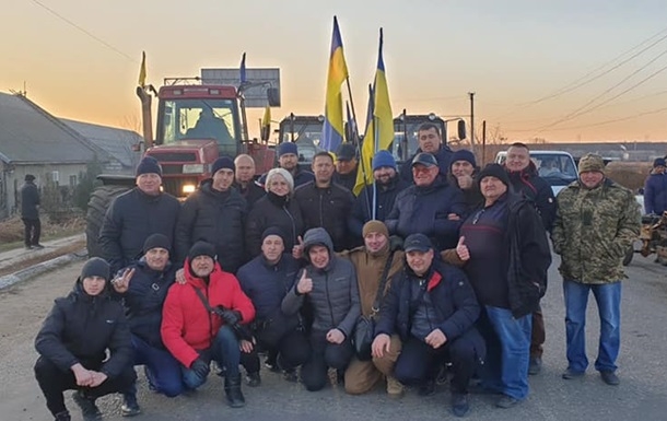 Противники рынка земли заблокировали украинско-молдавскую границу