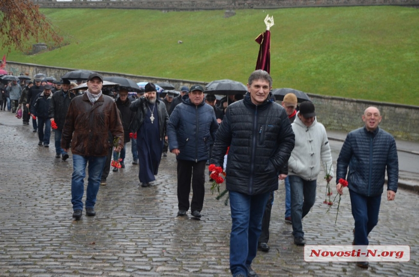 В годовщину ввода советских войск в Афганистан в Николаеве почтили память погибших