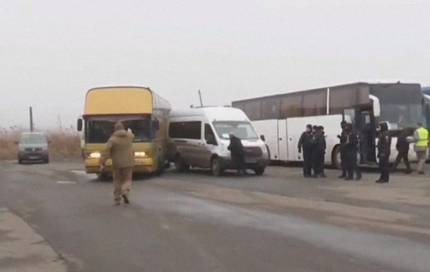 Обмен пленными: автобус с украинцами попал в ДТП