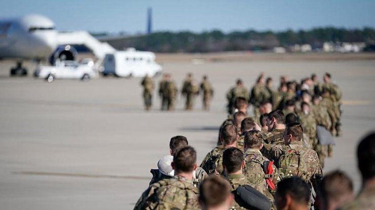 Из Ирака начали выводить военных, - СМИ