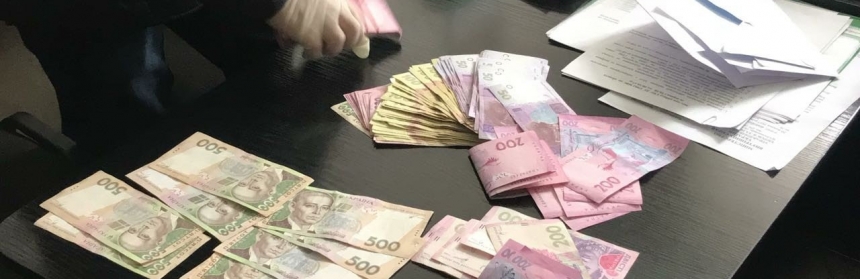 Руководителя одесской налоговой уличили в даче взятки прокурору