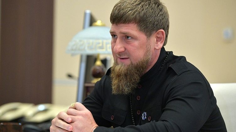 Кадыров покинул пост главы Чечни из-за нетрудоспособности