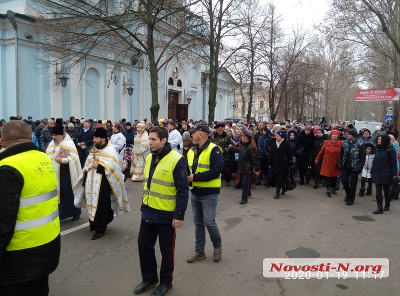 Крещение Господне в Николаеве: по улицам города прошел Крестный ход