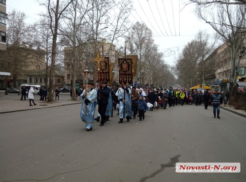 Крещение Господне в Николаеве: по улицам города прошел Крестный ход