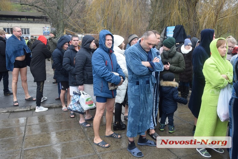 Как в Николаеве проходили крещенские купания. ФОТОРЕПОРТАЖ