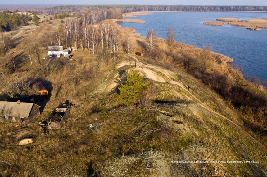 В сети показали заброшенное село в зоне отчуждения с высоты птичьего полета. ФОТО